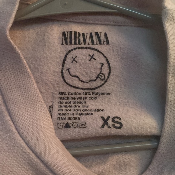 This is a nirvana hoodie in good condition,only wore once and is freshly washed. - Picture 3 of 3